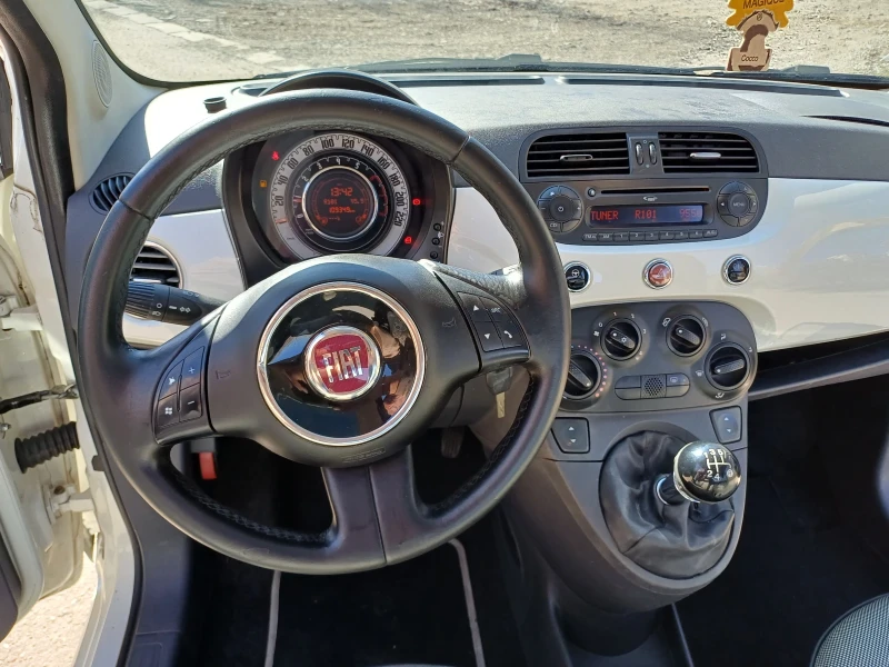 Fiat 500 1.2 i PANORAMA, снимка 11 - Автомобили и джипове - 49584818