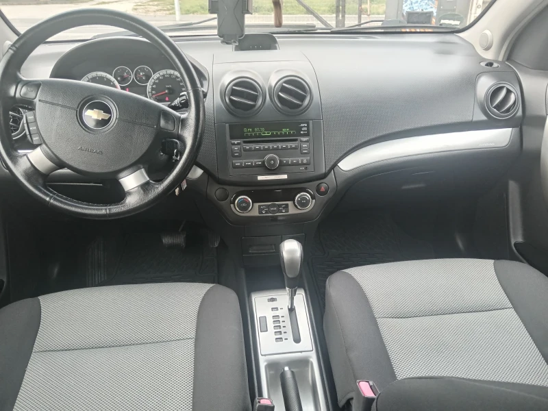 Chevrolet Aveo 1.4i-101К.С.-АВТОМАТИК, снимка 13 - Автомобили и джипове - 49722896