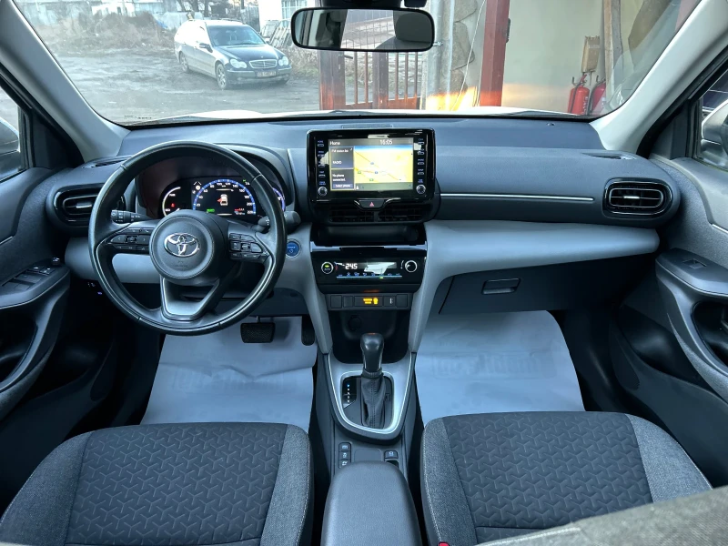 Toyota Yaris Cross 1.5 HYBRID  41000км, снимка 8 - Автомобили и джипове - 51561790