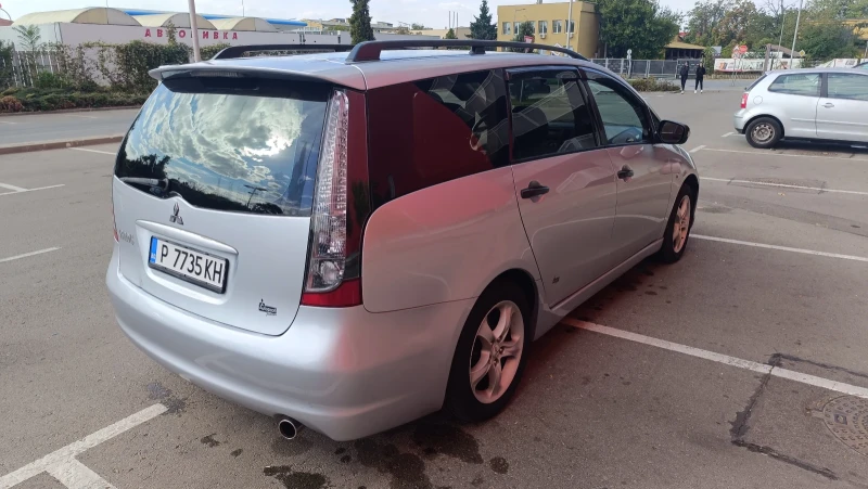Mitsubishi Grandis 2.4i-ГАЗ, снимка 6 - Автомобили и джипове - 51864393