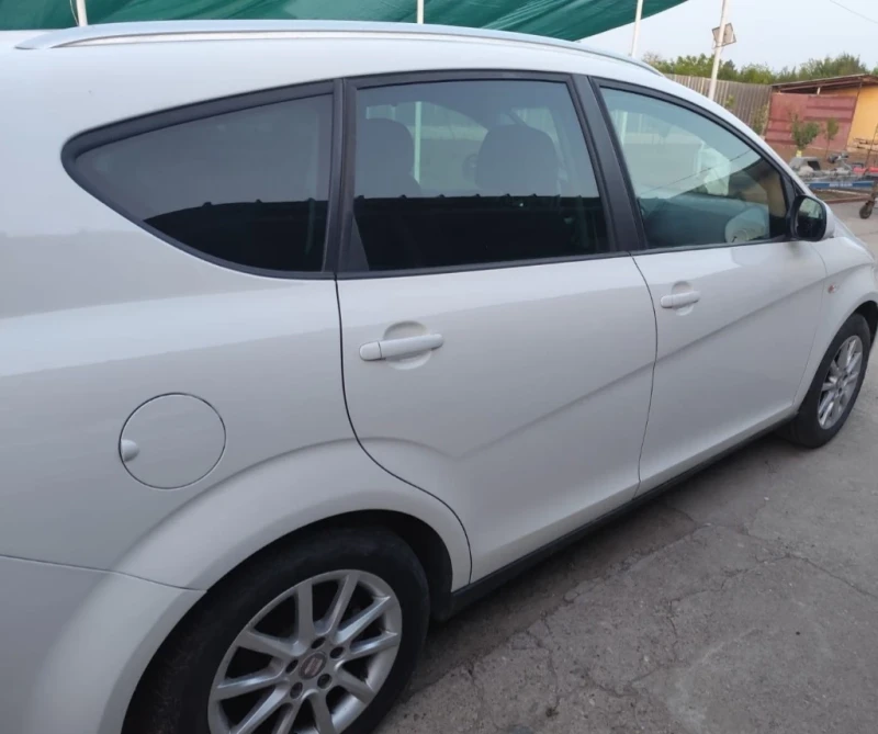Seat Altea, снимка 3 - Автомобили и джипове - 52389403