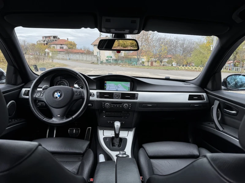 BMW 330 i М спорт, снимка 9 - Автомобили и джипове - 52885375