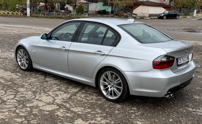 BMW 330 i М спорт, снимка 3 - Автомобили и джипове - 52885375