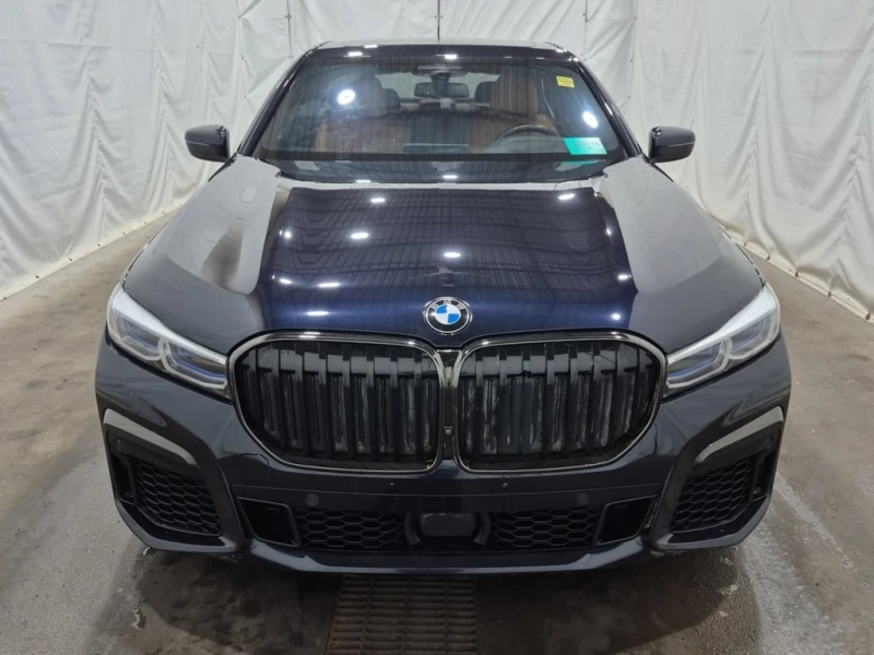 BMW 750 XDRIVE * CARFAX * БЕЗ ПЪРВОНАЧАЛНА ВНОСКА, снимка 7 - Автомобили и джипове - 53125419