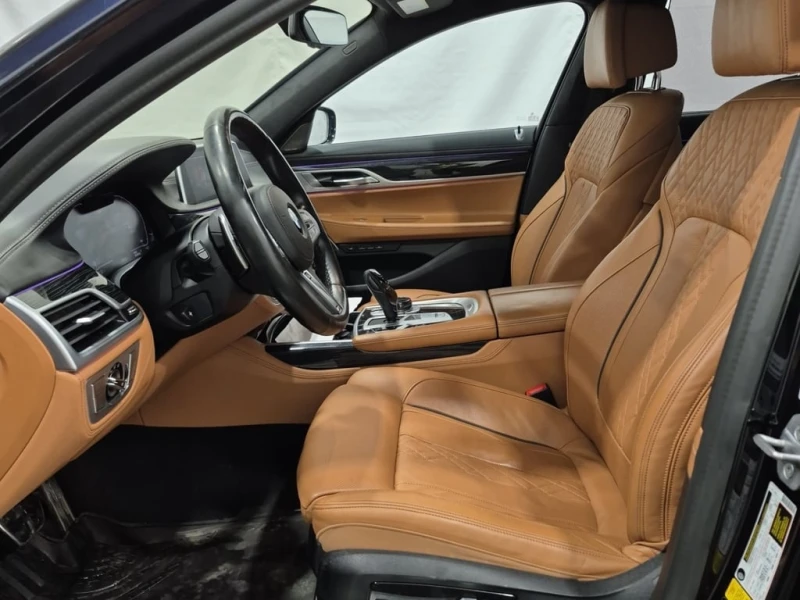 BMW 750 XDRIVE * CARFAX * БЕЗ ПЪРВОНАЧАЛНА ВНОСКА, снимка 5 - Автомобили и джипове - 53125419