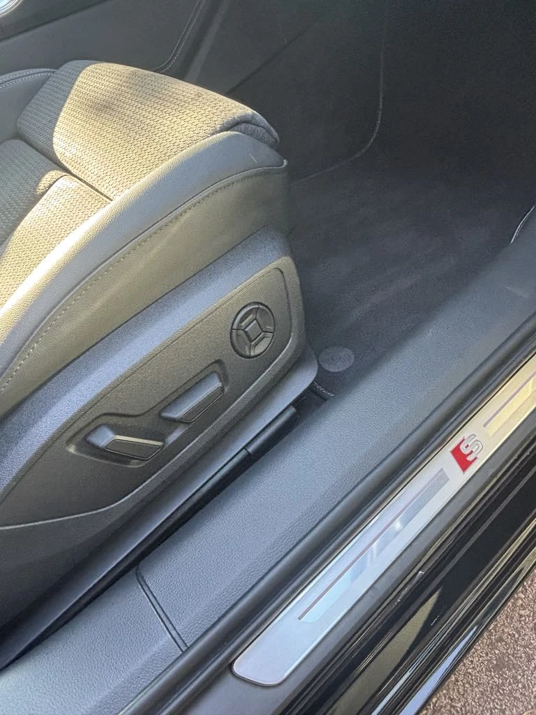 Audi A6 Sport 55 TSFI quattro B&O гаранция до 01.2027, снимка 9 - Автомобили и джипове - 52738474