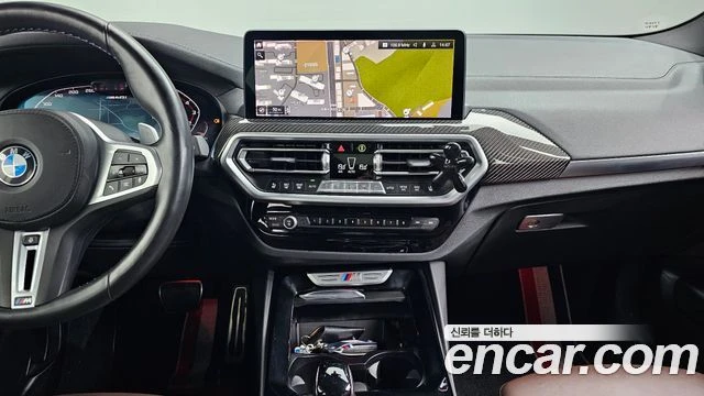 BMW X3 XDrive* M40* LASER* DIGITAL* ПОДГРЕВ* ОБДУХВ* ПАНО, снимка 4 - Автомобили и джипове - 54356166