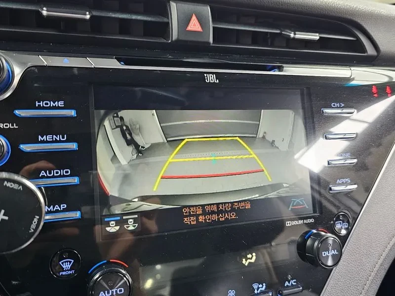 Toyota Camry (Xv70) 2.5 Xle Hybrid | Mobile.bg � ����������� 14