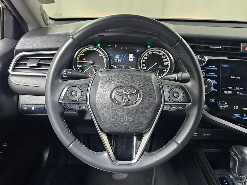 Toyota Camry (Xv70) 2.5 Xle Hybrid | Mobile.bg � ����������� 13