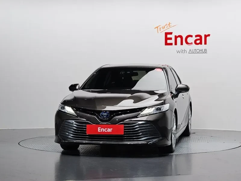 Toyota Camry (Xv70) 2.5 Xle Hybrid | Mobile.bg � ����������� 2