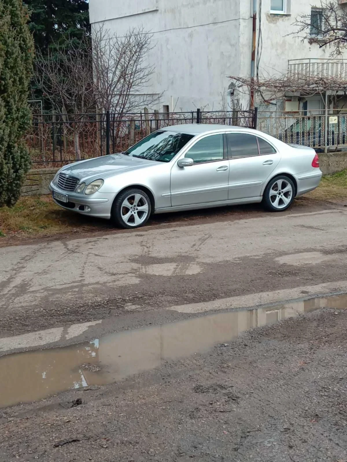 Mercedes-Benz 220, снимка 1