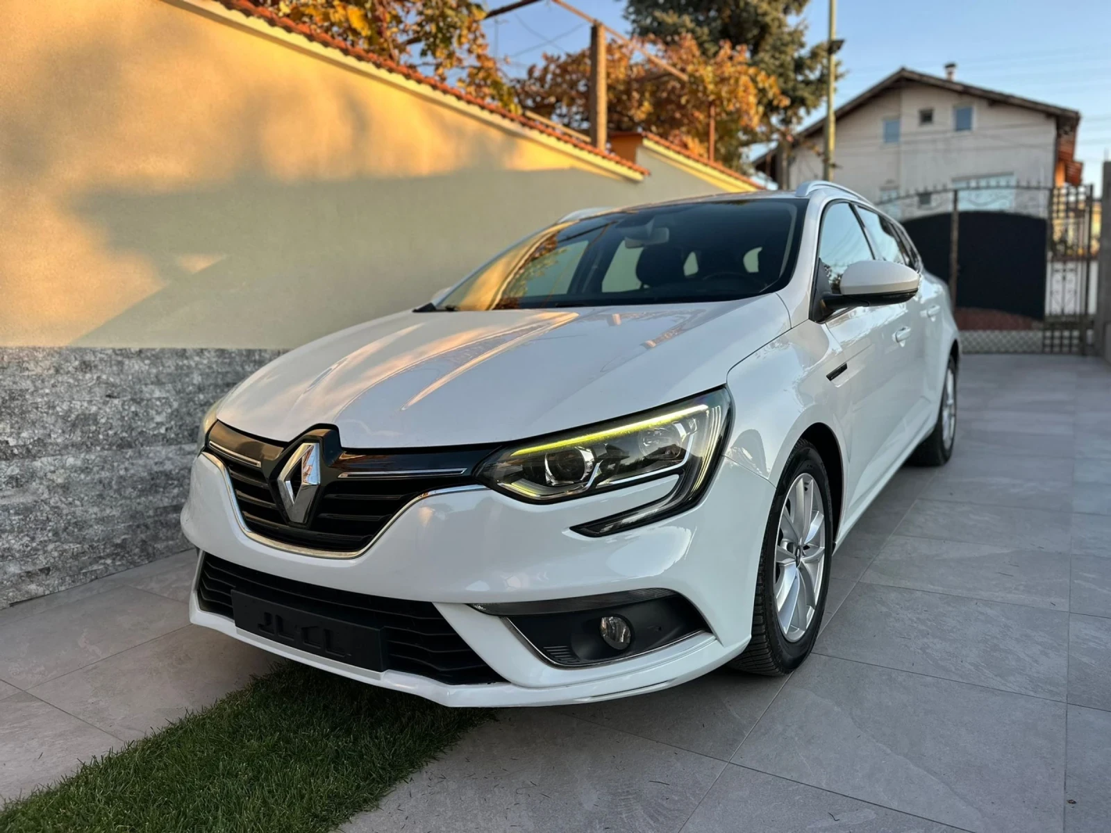 Renault Megane 1.5DCi - изображение 3