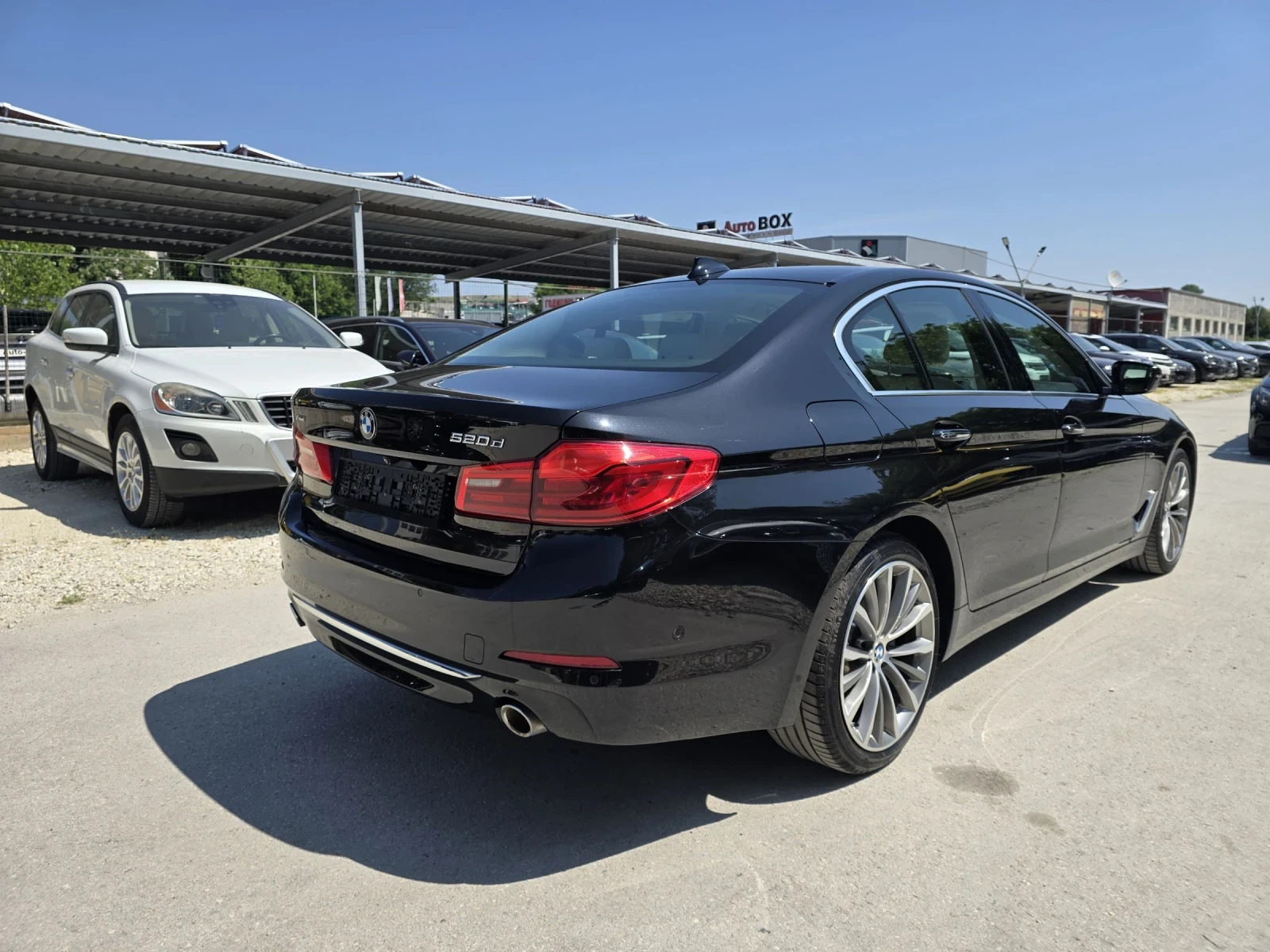 BMW 520 520D 190к.с XDRIVE luxury style  - изображение 4