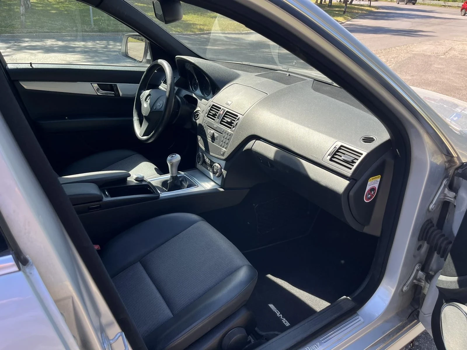 Mercedes-Benz C 320 C 320 CDI T Avantgarde - изображение 9