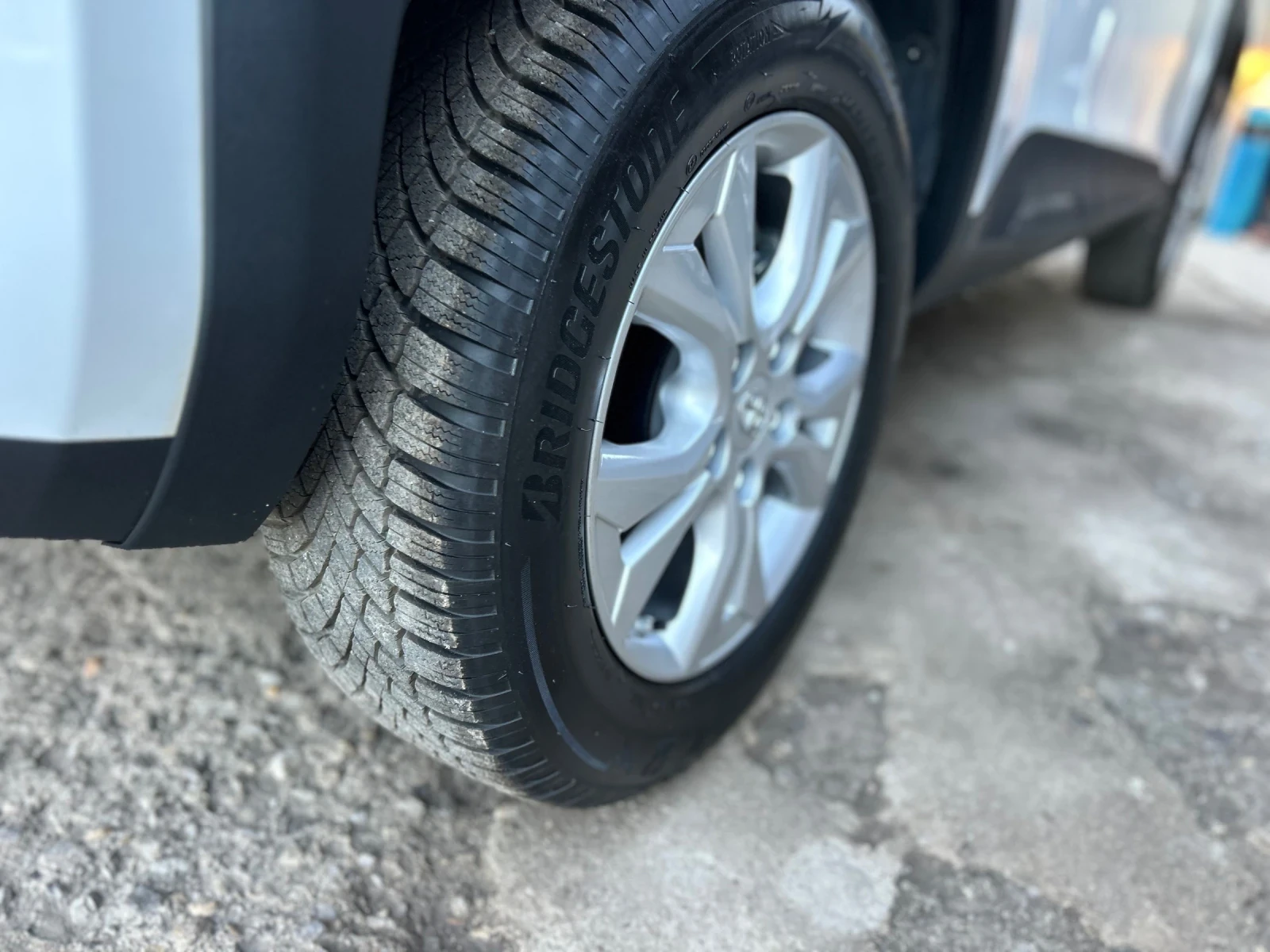 Toyota Yaris Cross 1.5 HYBRID  41000км | Mobile.bg — изображение 17