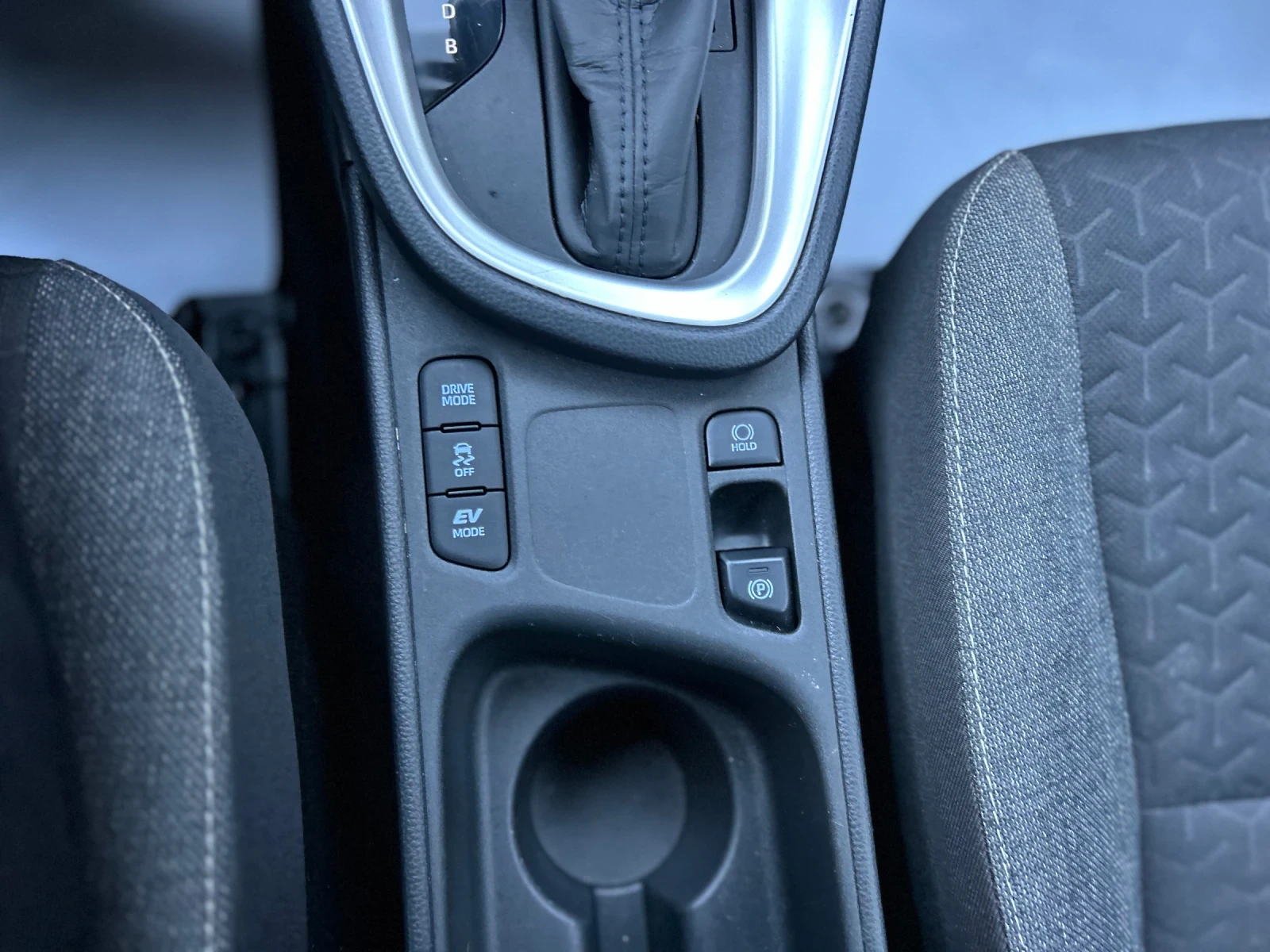 Toyota Yaris Cross 1.5 HYBRID  41000км | Mobile.bg — изображение 13