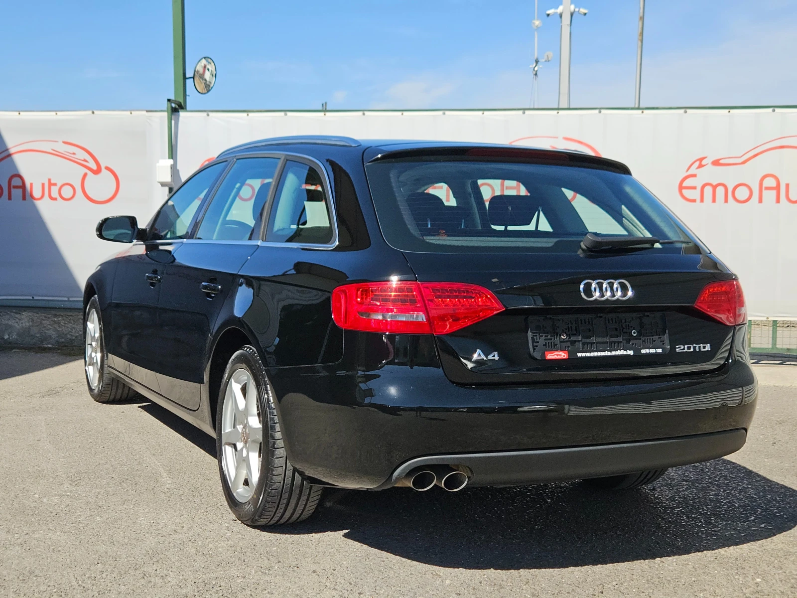 Audi A4 2.0TDI/FACELIFT/120k.c/LED/NAVI/БЛУТУТ/EURO 5A/ТОП - изображение 5