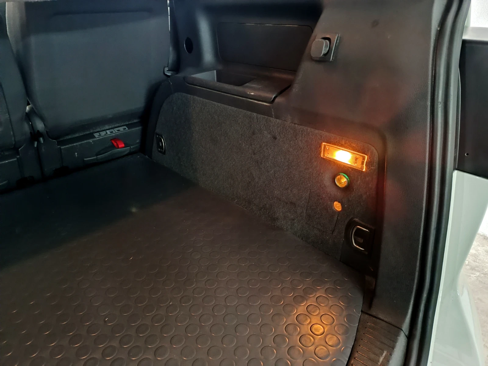 VW Touran 2.0 TDI | Mobile.bg � ����������� 16