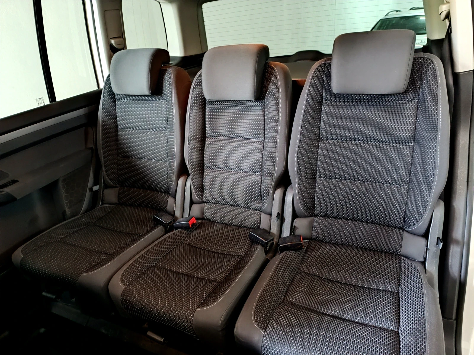 VW Touran 2.0 TDI | Mobile.bg � ����������� 12