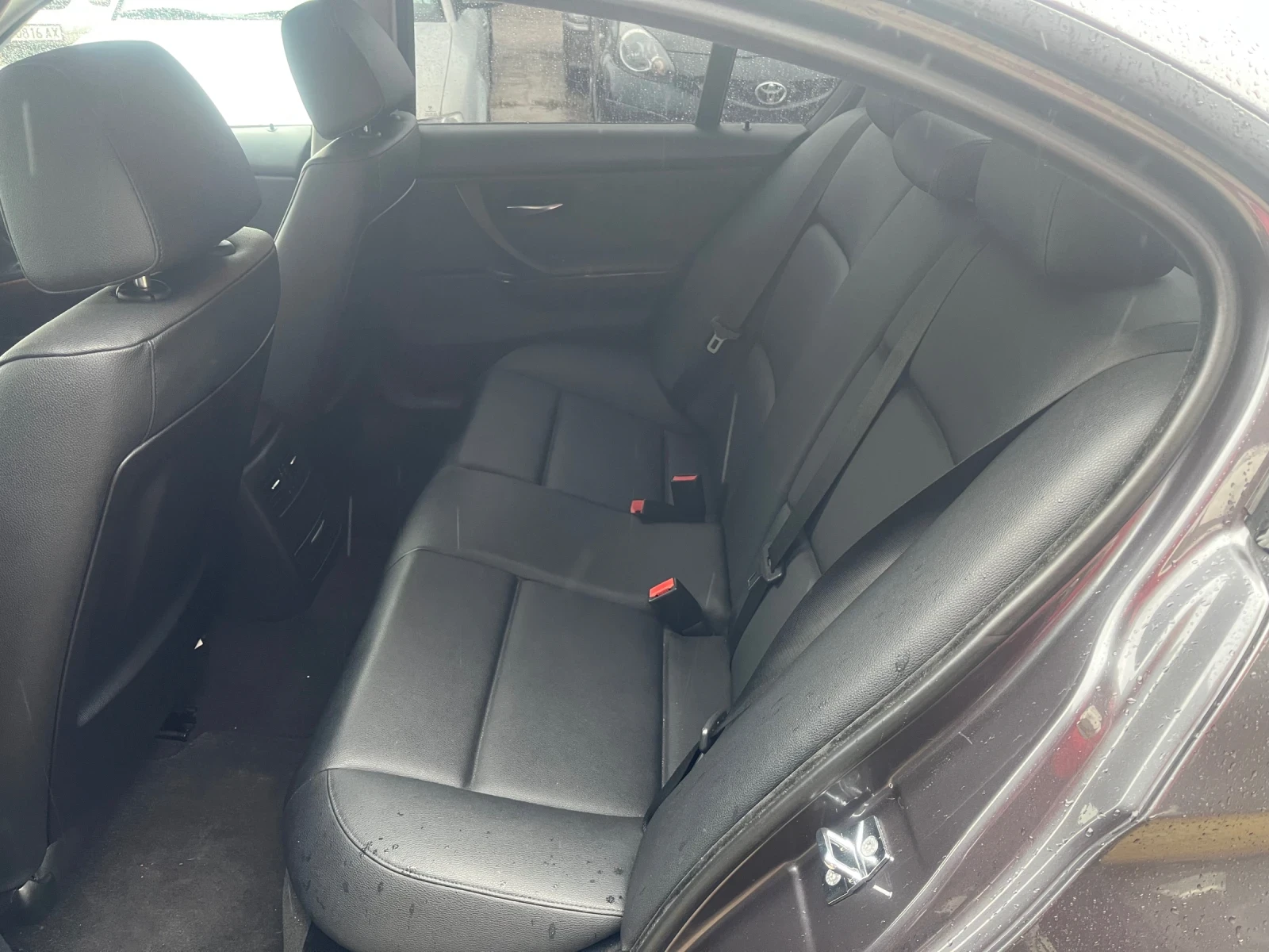 BMW 320 d | Mobile.bg   9