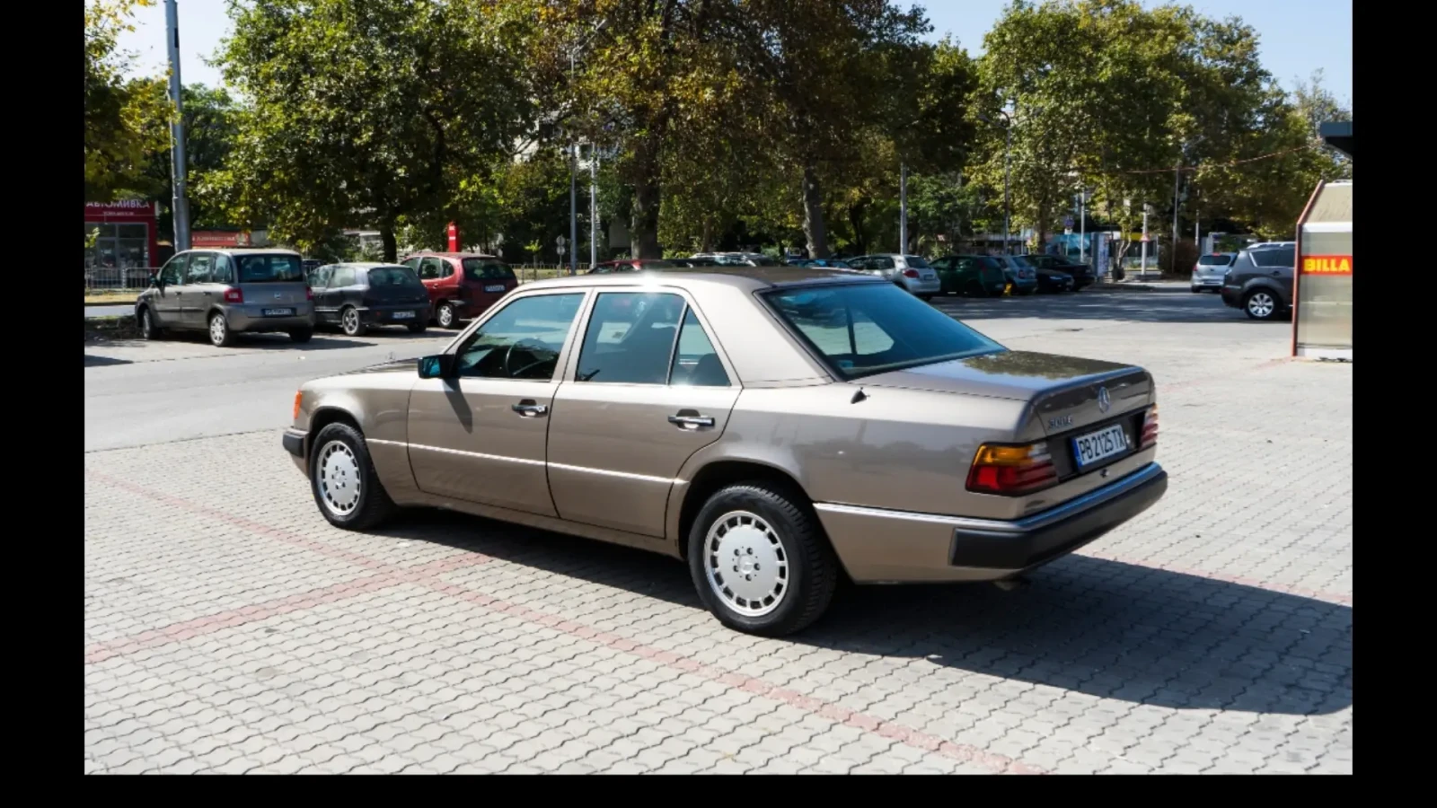 Mercedes-Benz 124 300 E 4x4 - изображение 3