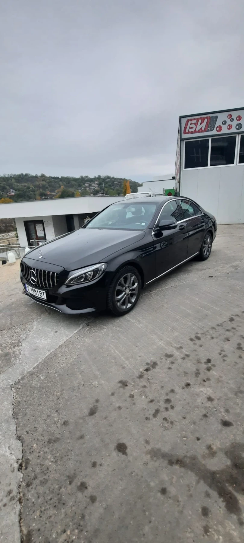 Mercedes-Benz 180  - изображение 8