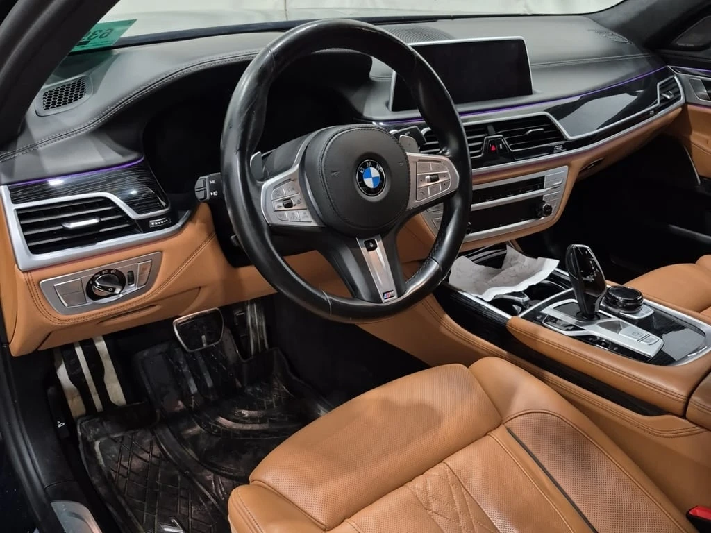 BMW 750 XDRIVE * CARFAX * БЕЗ ПЪРВОНАЧАЛНА ВНОСКА - изображение 9