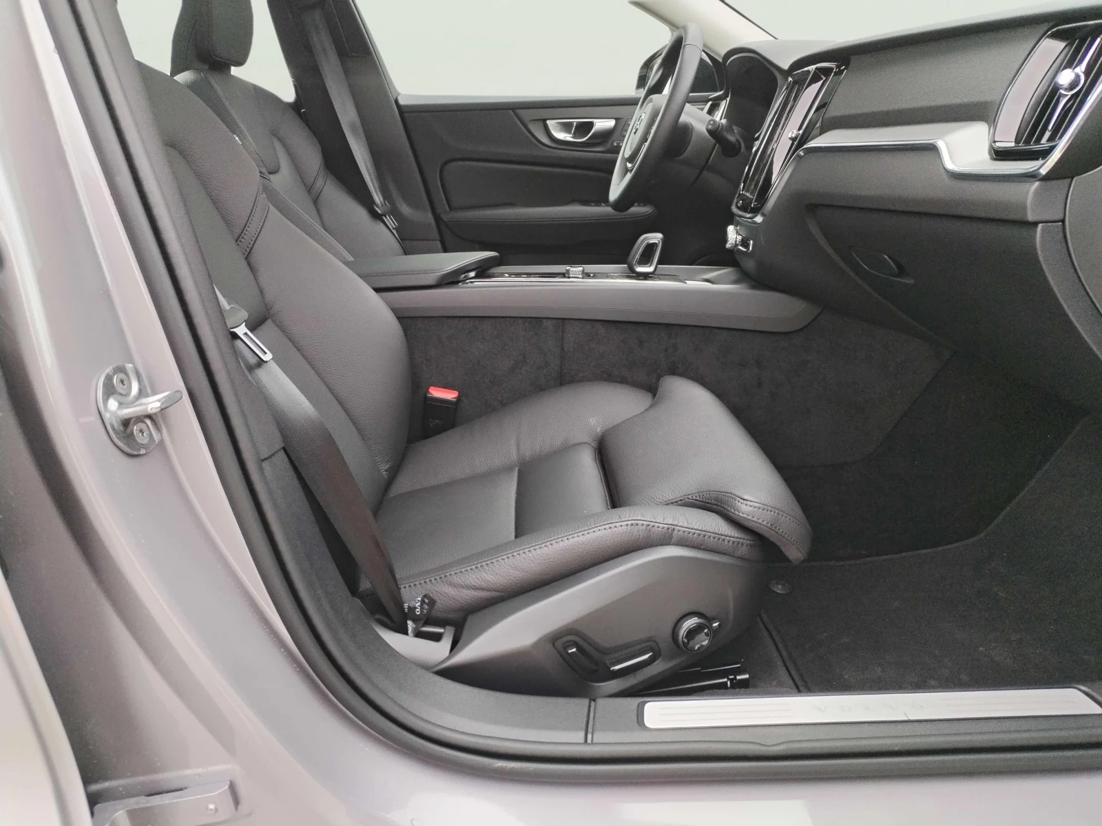 Volvo V60 2, 0 - изображение 9