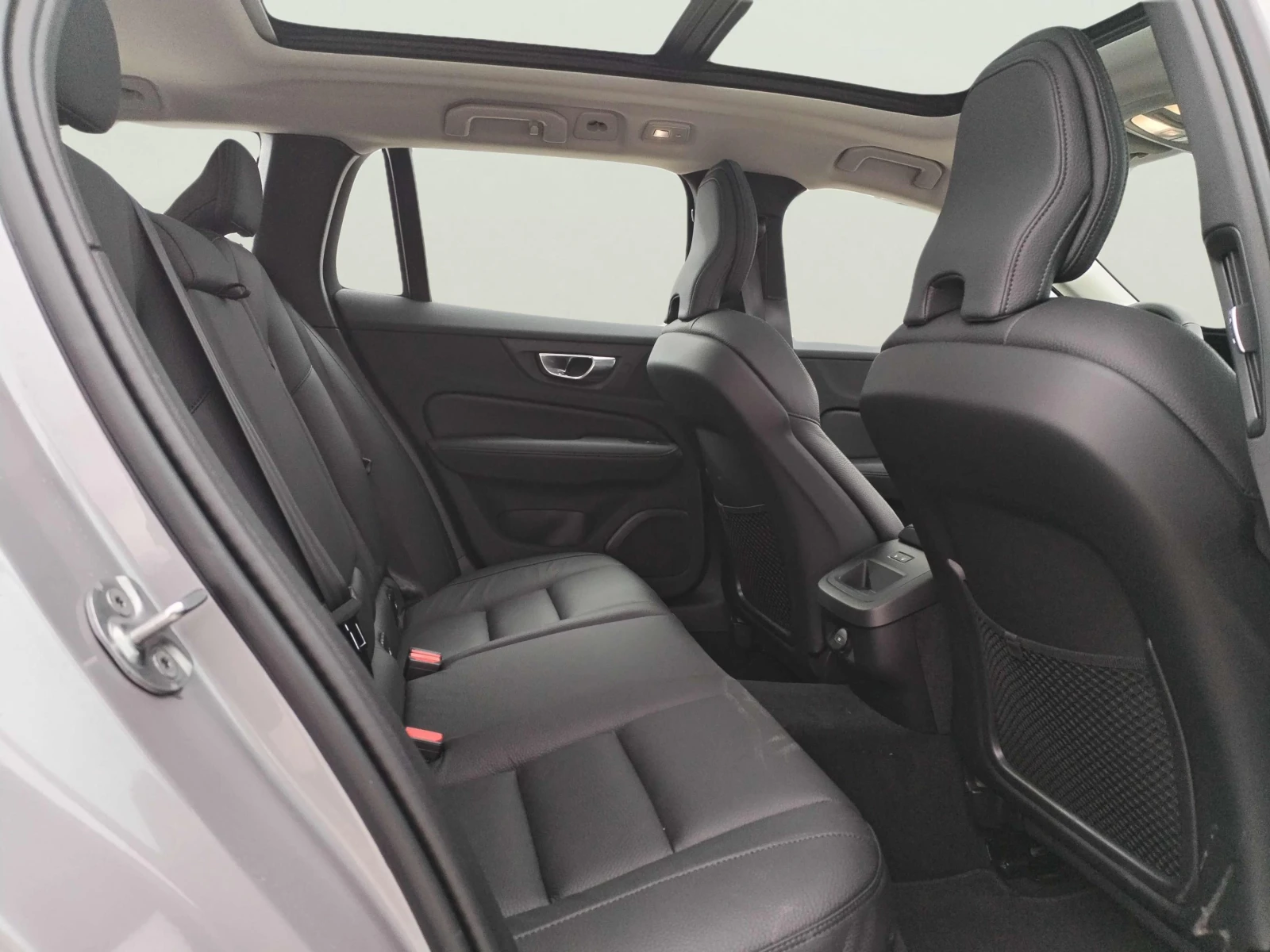 Volvo V60 2, 0 - изображение 10