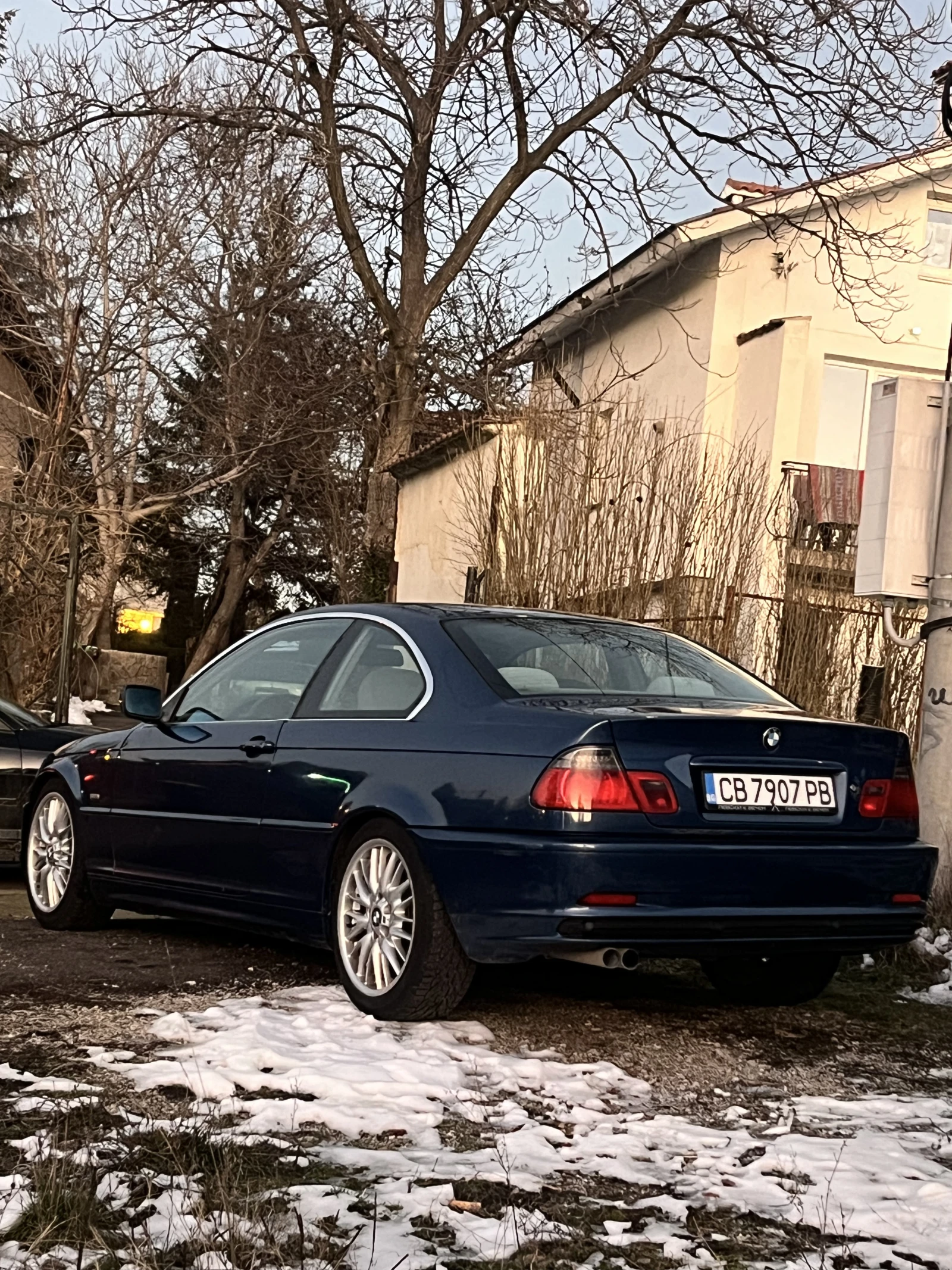 BMW 320 Ci - изображение 3