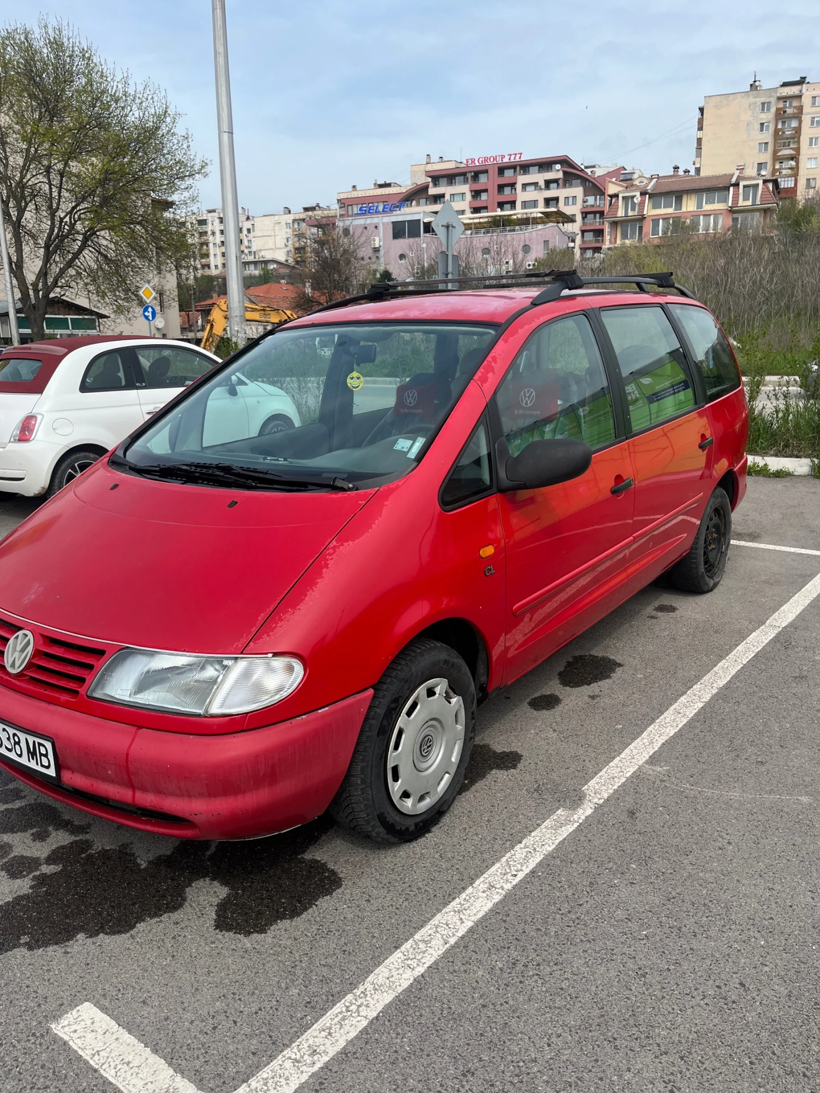 VW Sharan 1.9 TDI, снимка 2 - Автомобили и джипове - 54178312