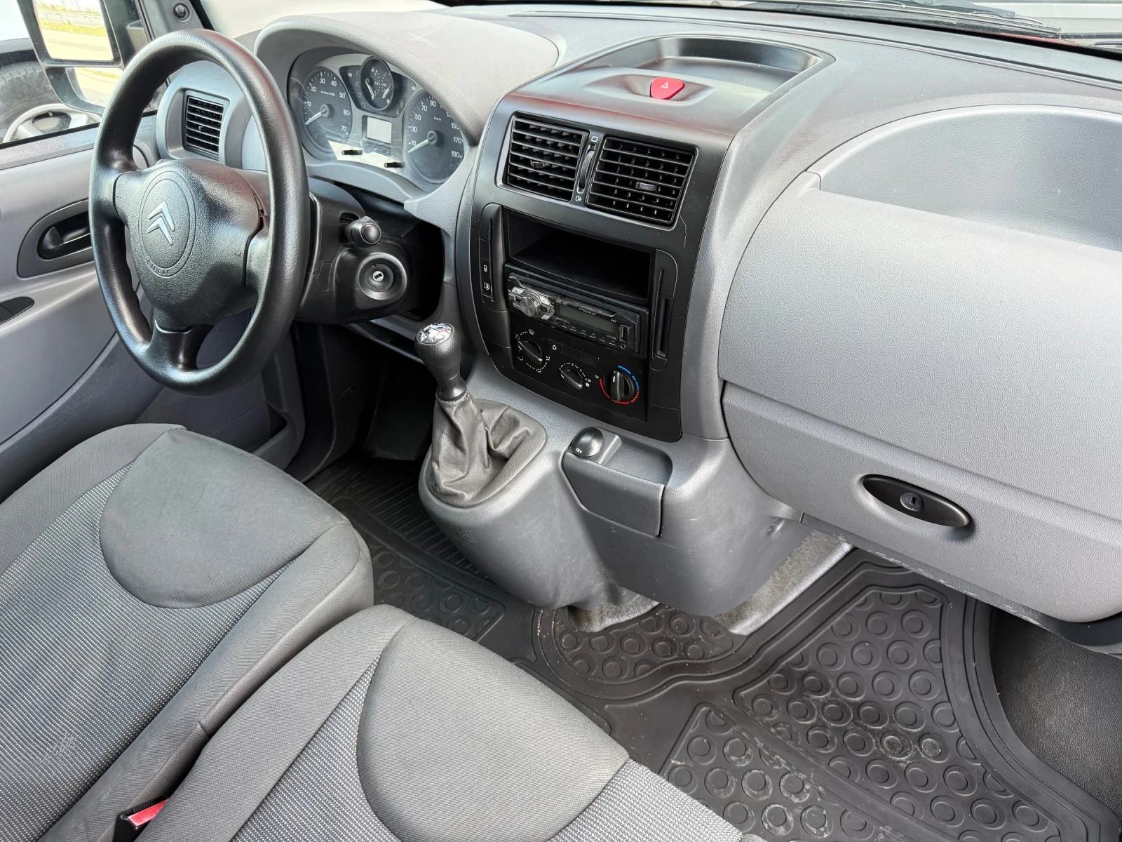 Citroen Jumpy 1.6 HDI 90�.� / EURO 5 / ITALY | Mobile.bg � ����������� 13