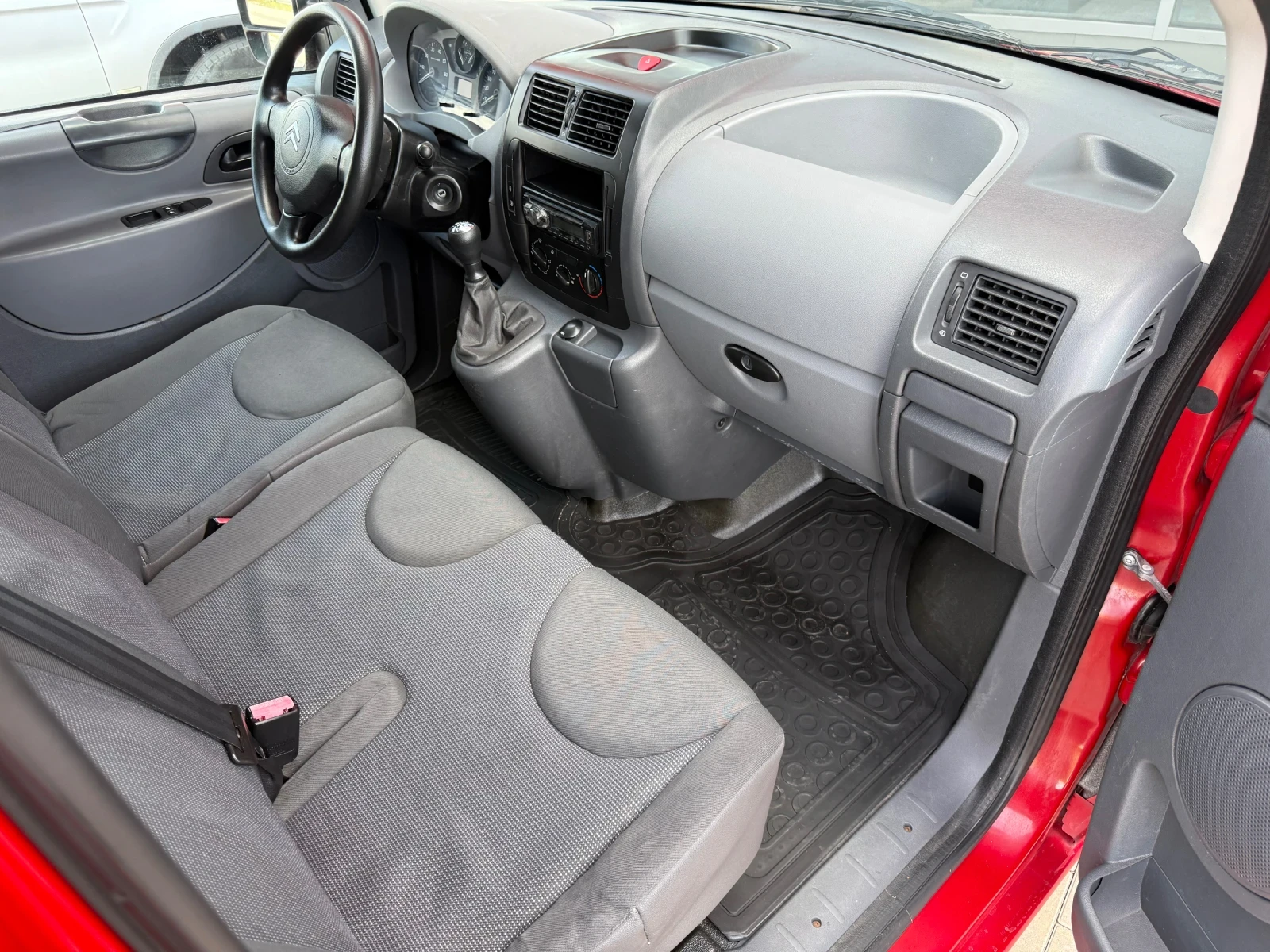 Citroen Jumpy 1.6 HDI 90�.� / EURO 5 / ITALY | Mobile.bg � ����������� 11