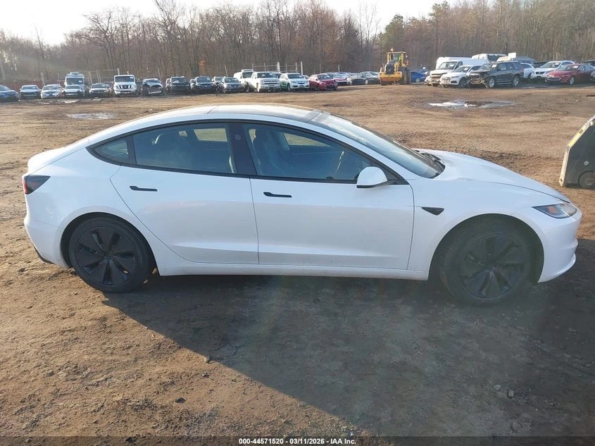 Tesla Model 3 Long Range RWD, снимка 13 - Автомобили и джипове - 54324141