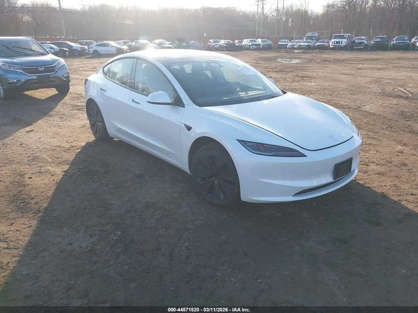 Tesla Model 3 Long Range RWD