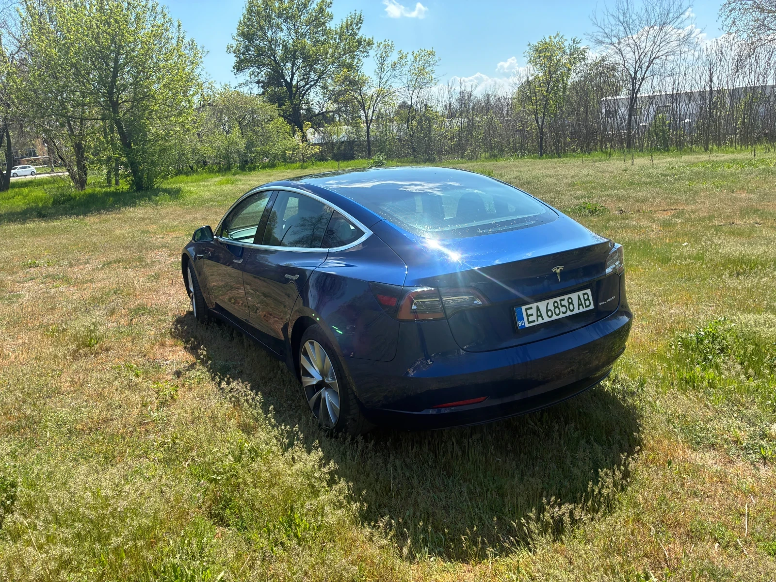 Tesla Model 3 Dual Motor Long Range, снимка 6 - Автомобили и джипове - 54355898