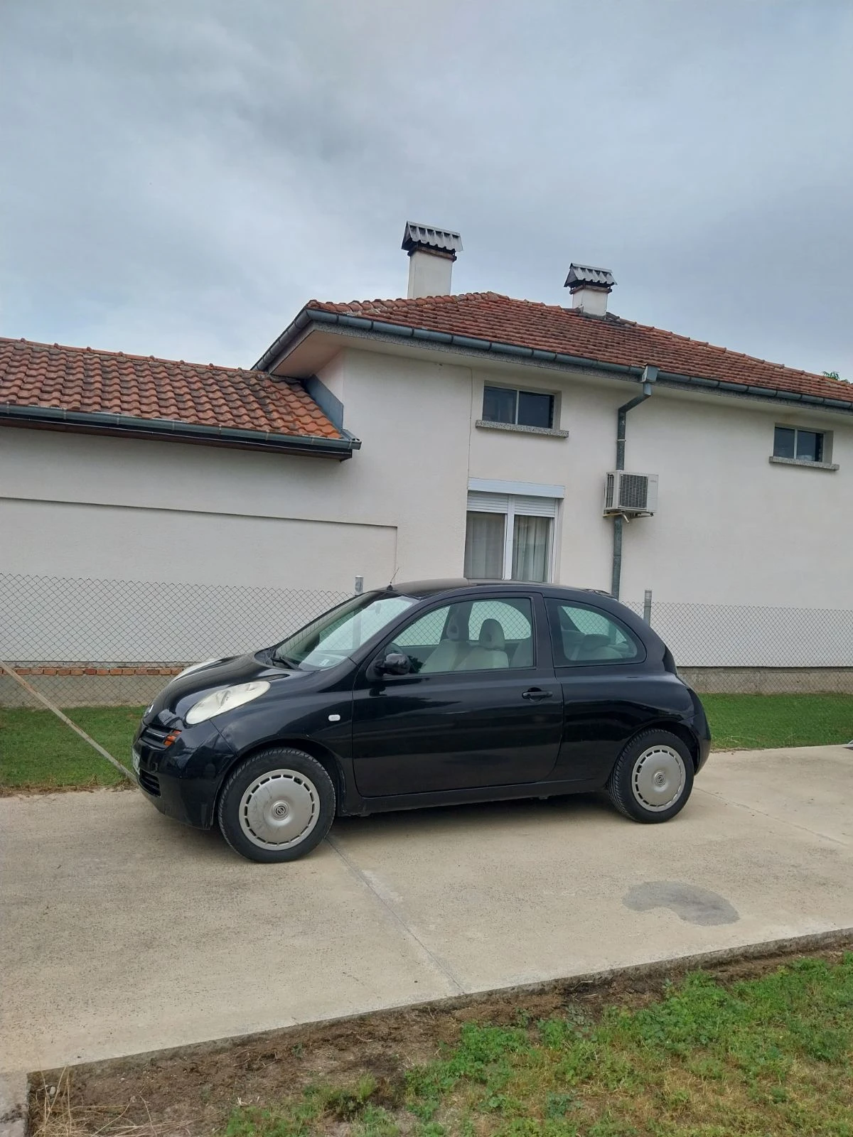 Nissan Micra 1.5 dCi 65 к. с, снимка 10 - Автомобили и джипове - 54576315