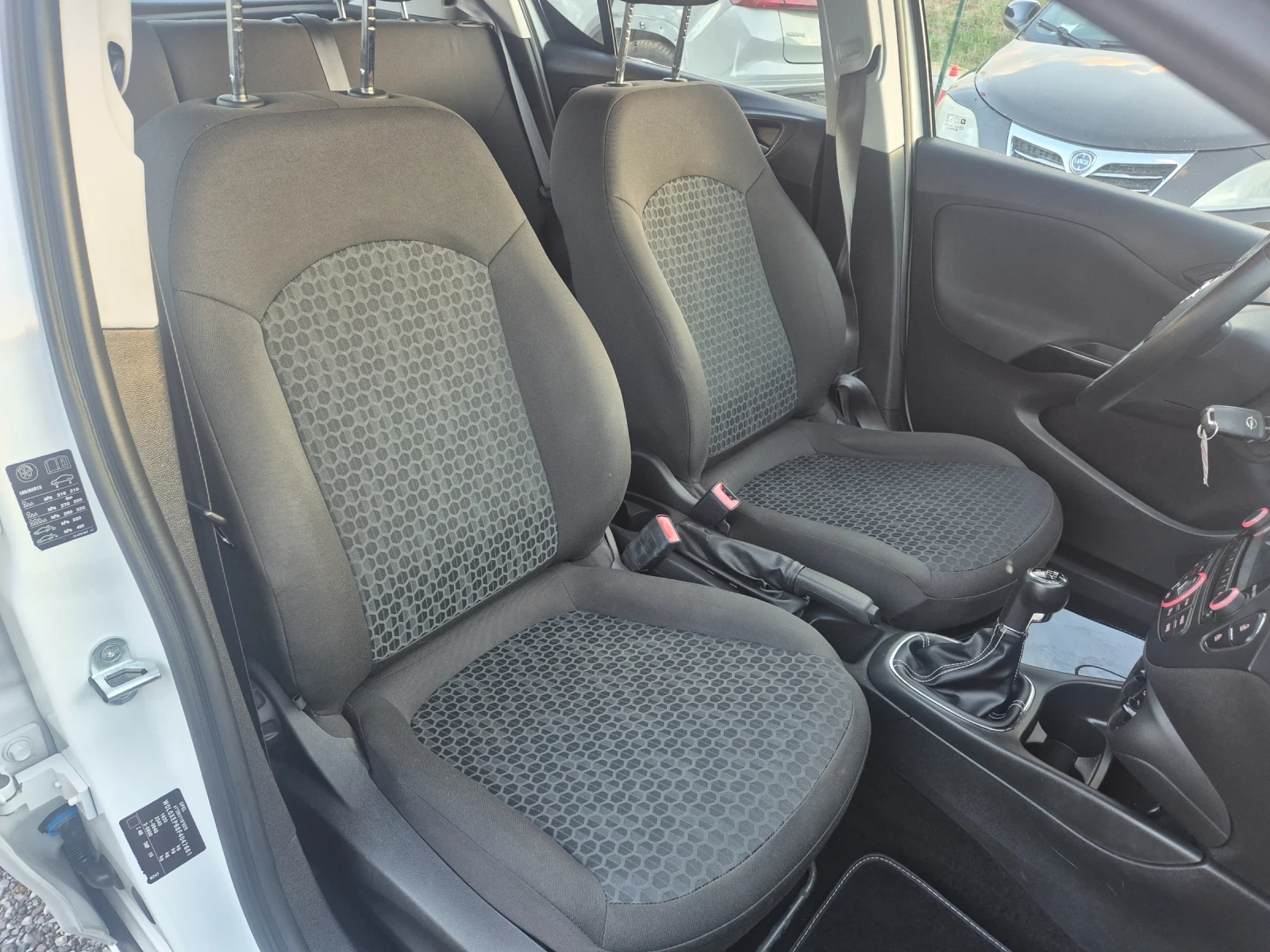 Opel Corsa 1.2 - 69 к.с. EURO 6, снимка 10 - Автомобили и джипове - 54962889