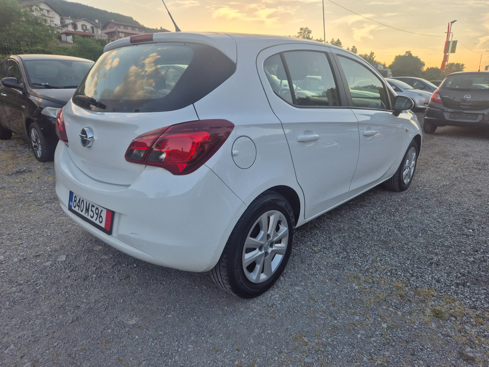 Opel Corsa 1.2 - 69 к.с. EURO 6, снимка 3 - Автомобили и джипове - 54962889