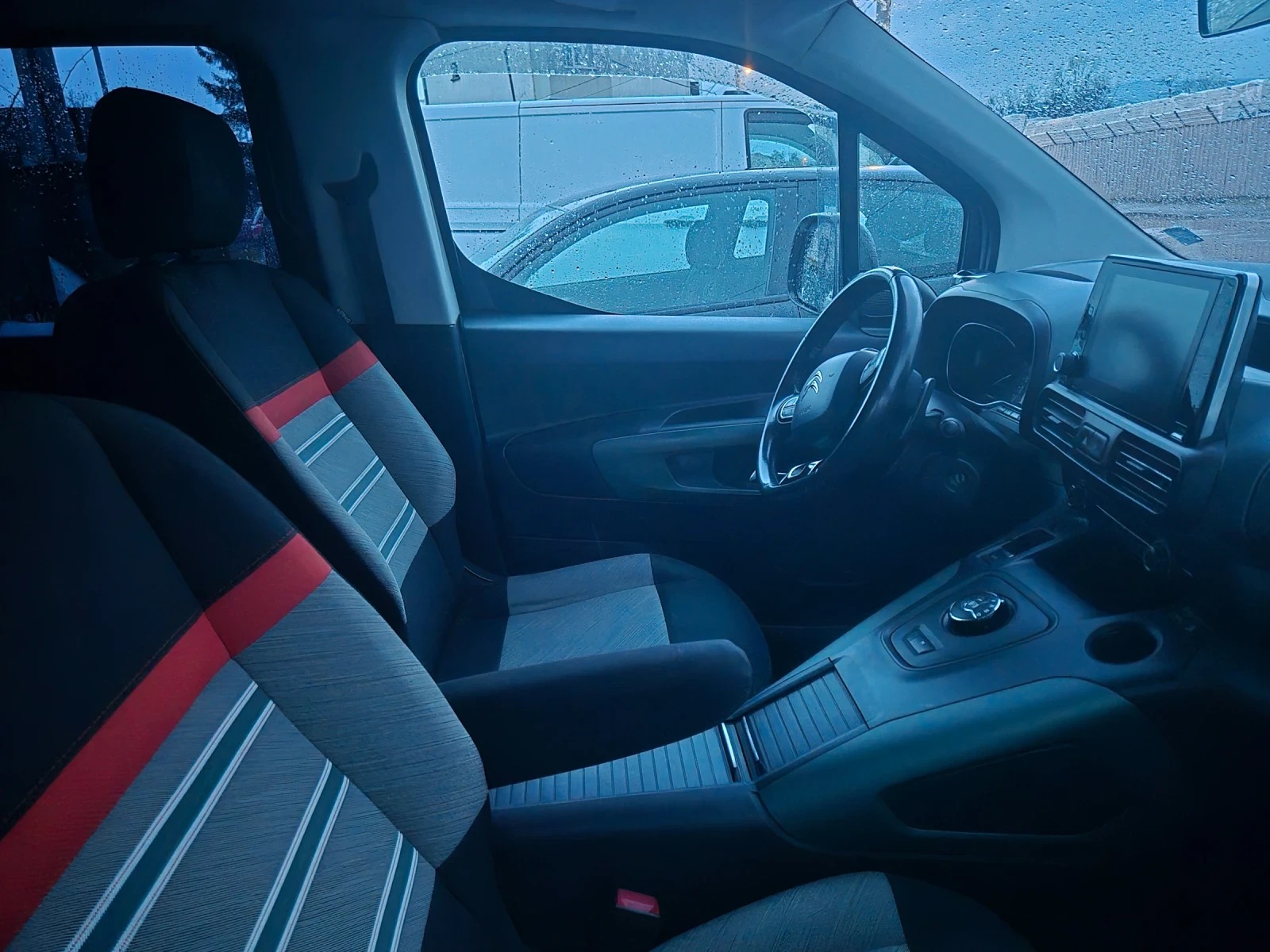 Citroen Berlingo, снимка 8 - Автомобили и джипове - 54998121