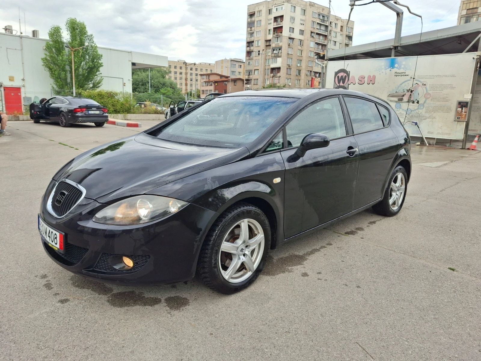 Seat Leon 1.4 16v, снимка 4 - Автомобили и джипове - 55220504