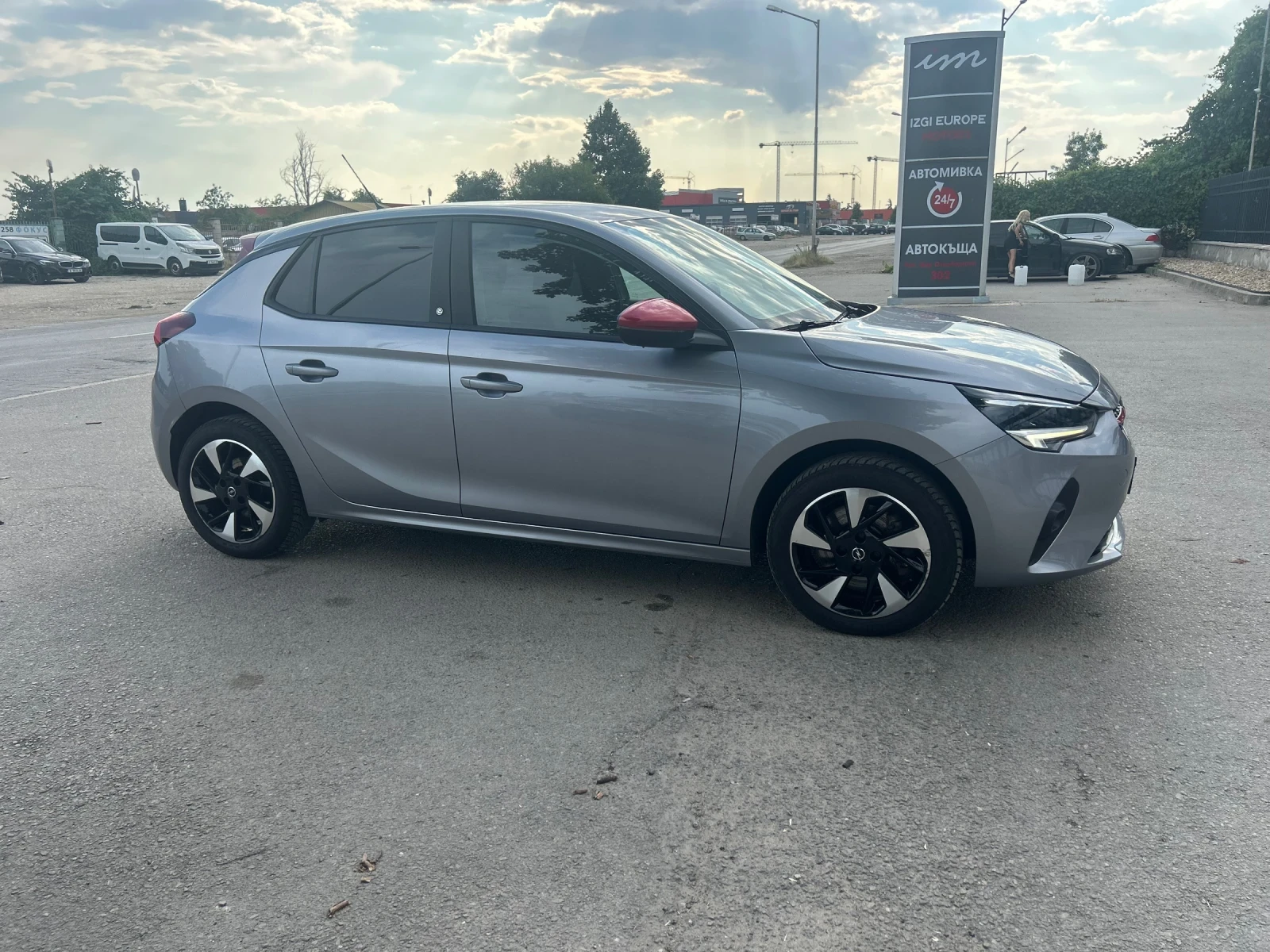 Opel Corsa 50 kw. 350km. ШВЕЙЦАРИЯ, снимка 3 - Автомобили и джипове - 55357544