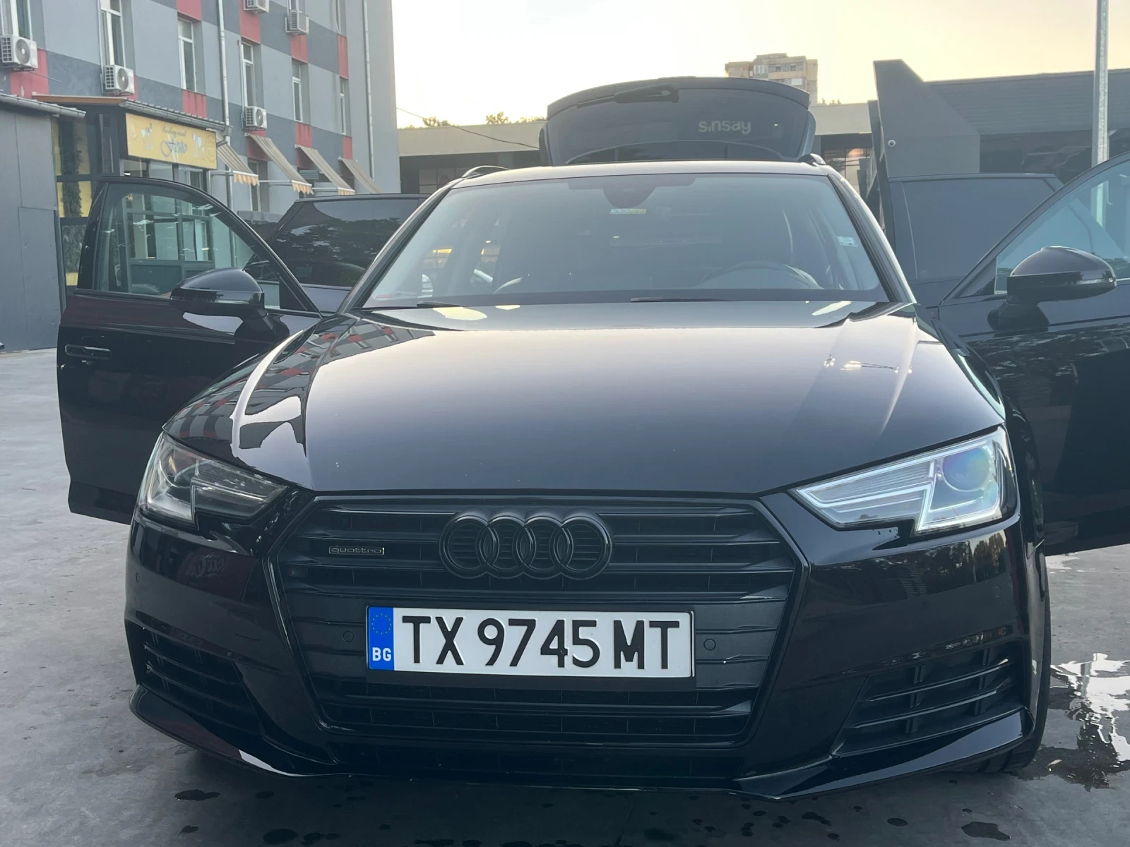 Audi A4