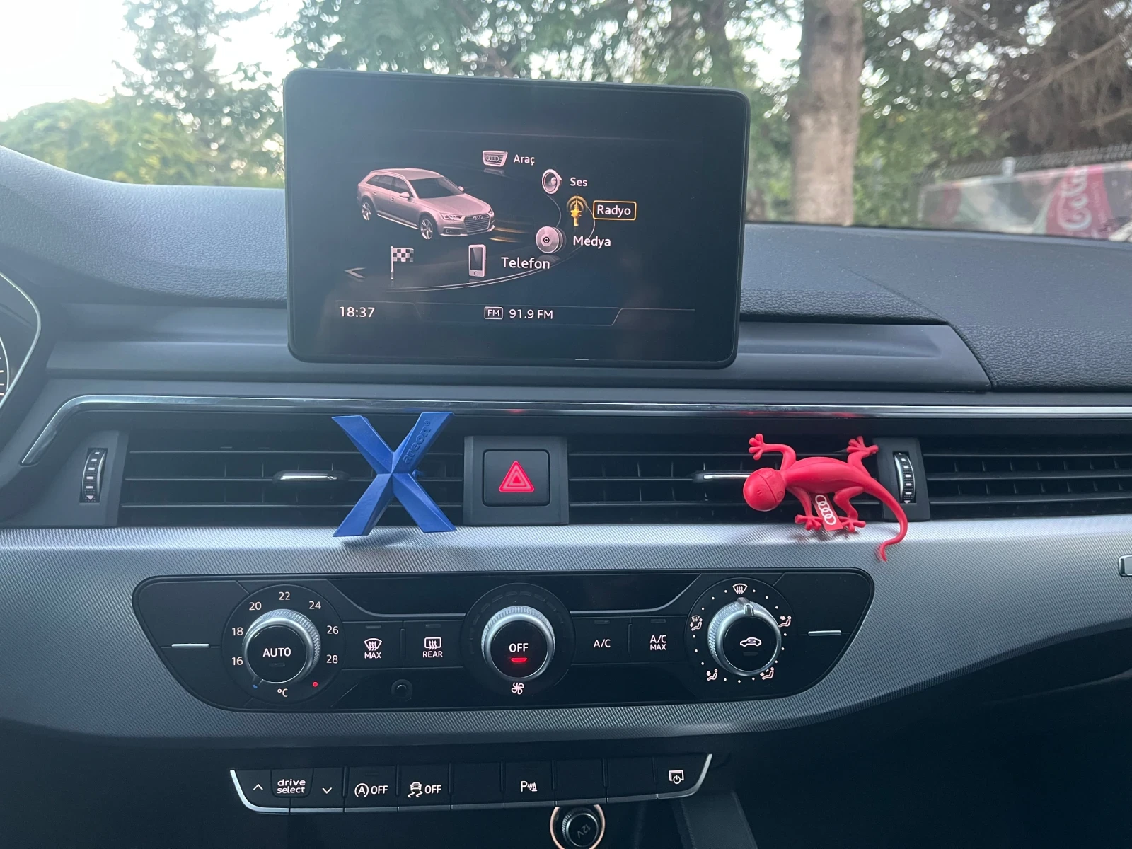 Audi A4, снимка 5 - Автомобили и джипове - 56317148