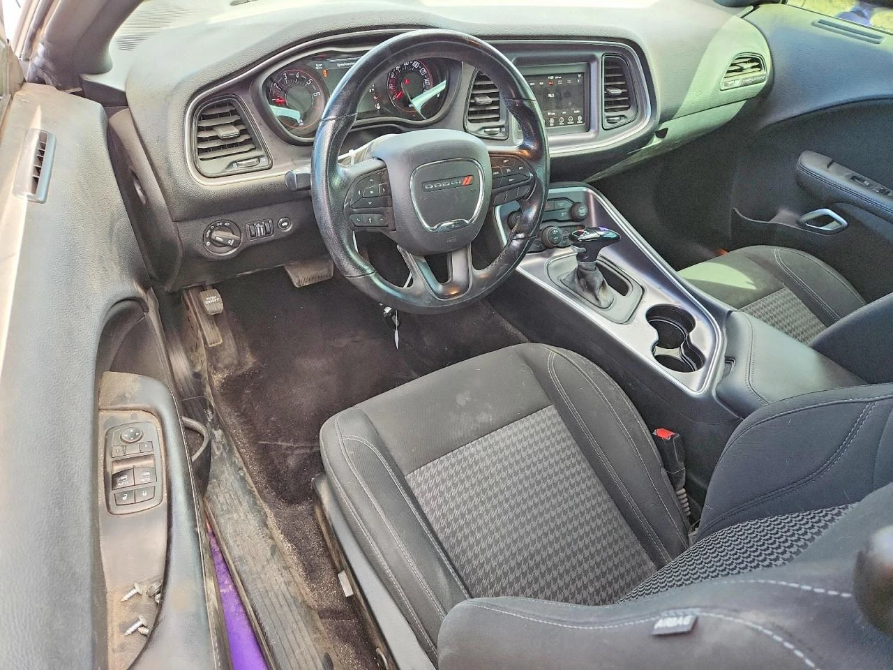 Dodge Challenger 3.6l Sxt, снимка 8 - Автомобили и джипове - 56476469