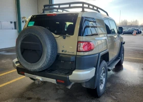 Toyota Fj cruiser 4WD 4DR AUTO - 22333 лв. / 11418.68 € - 48069421 3