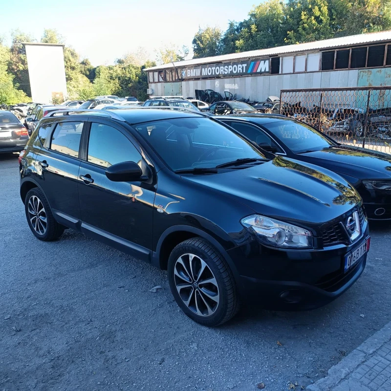 Nissan Qashqai 1.5 110 кс камера навигация N-TECH, снимка 2 - Автомобили и джипове - 47453447