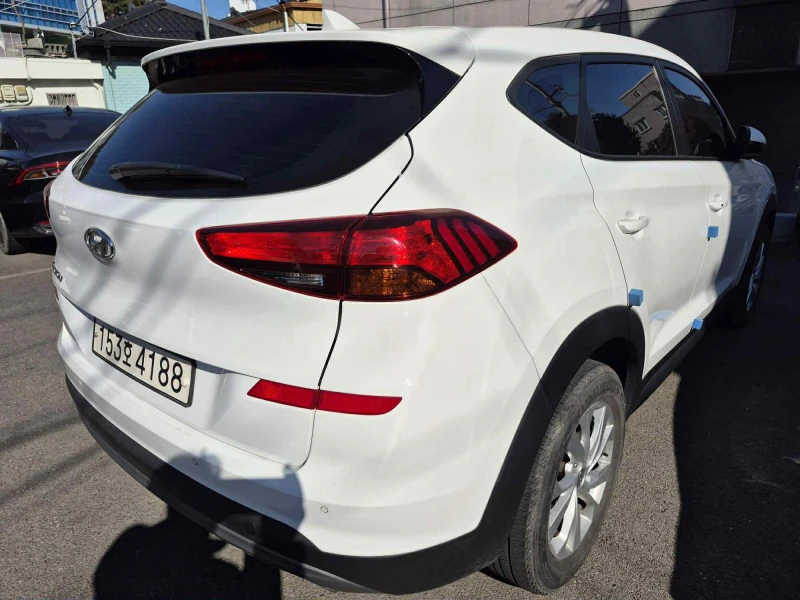 Hyundai Tucson 2.0CRDI/FACE/Пълна сервизна история !!!, снимка 5 - Автомобили и джипове - 53191208