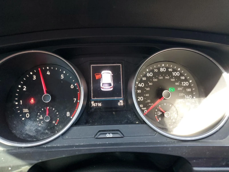 VW Tiguan, снимка 9 - Автомобили и джипове - 53448470