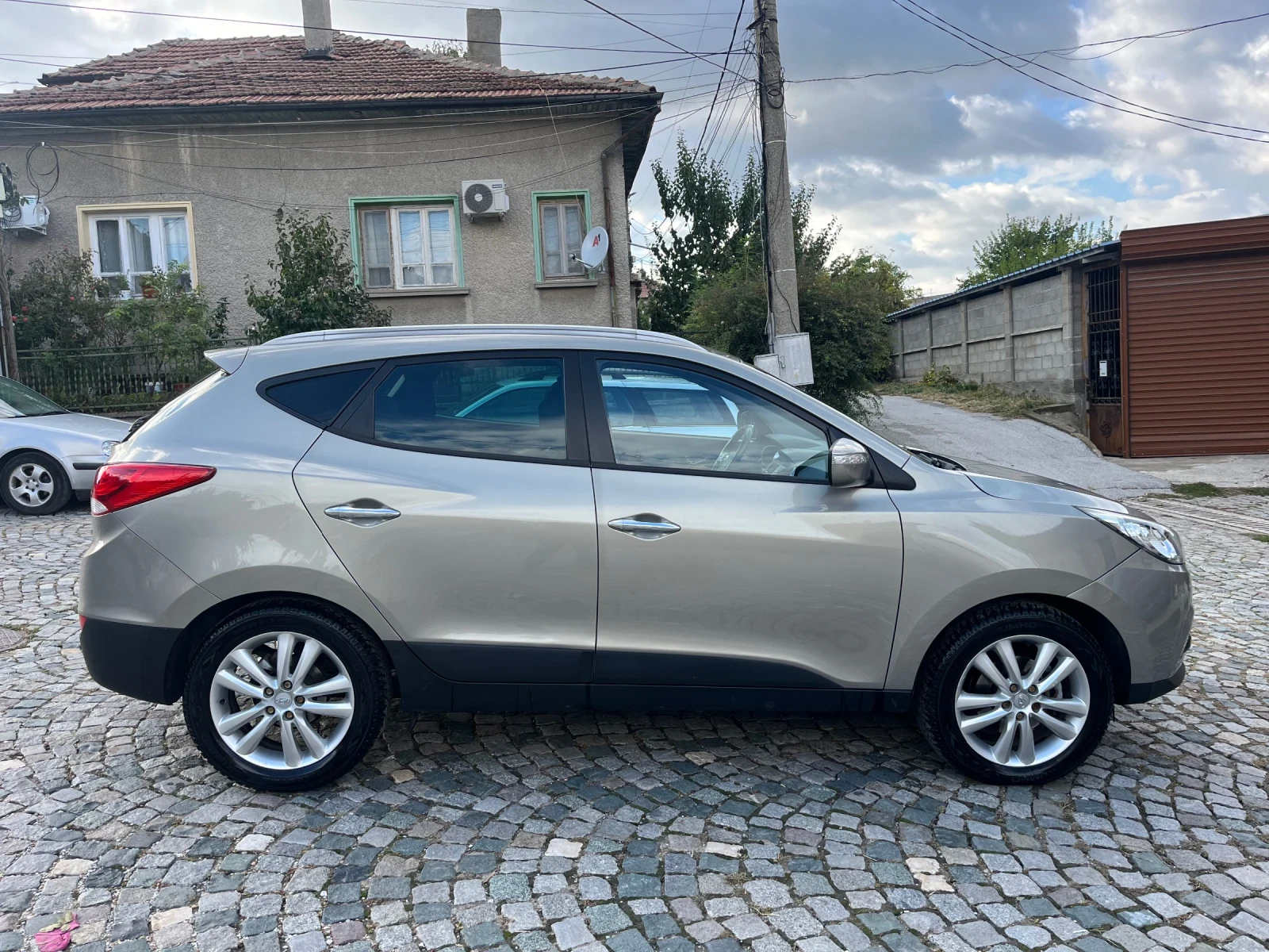 Hyundai IX35 * * *  | Mobile.bg   7